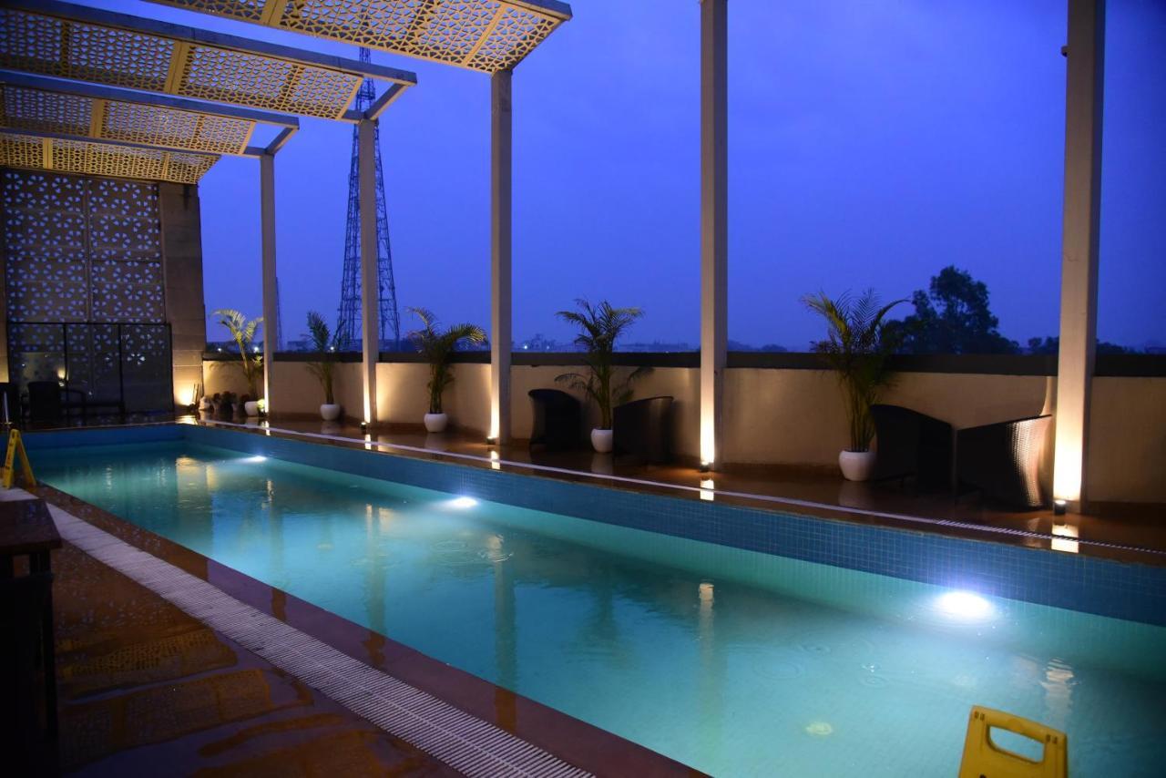Ramaya Hotel Rohtak المظهر الخارجي الصورة